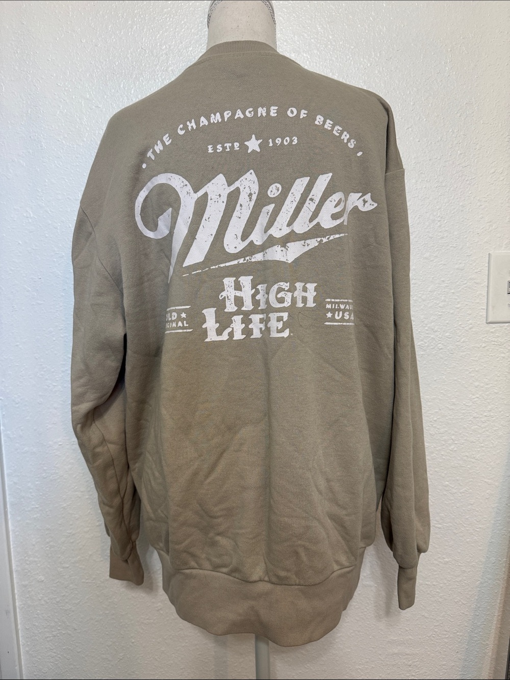 Miller High Life Men's Crewneck Sweatshirt - Taupe Size Medium Graphic - Picture 13 of 14